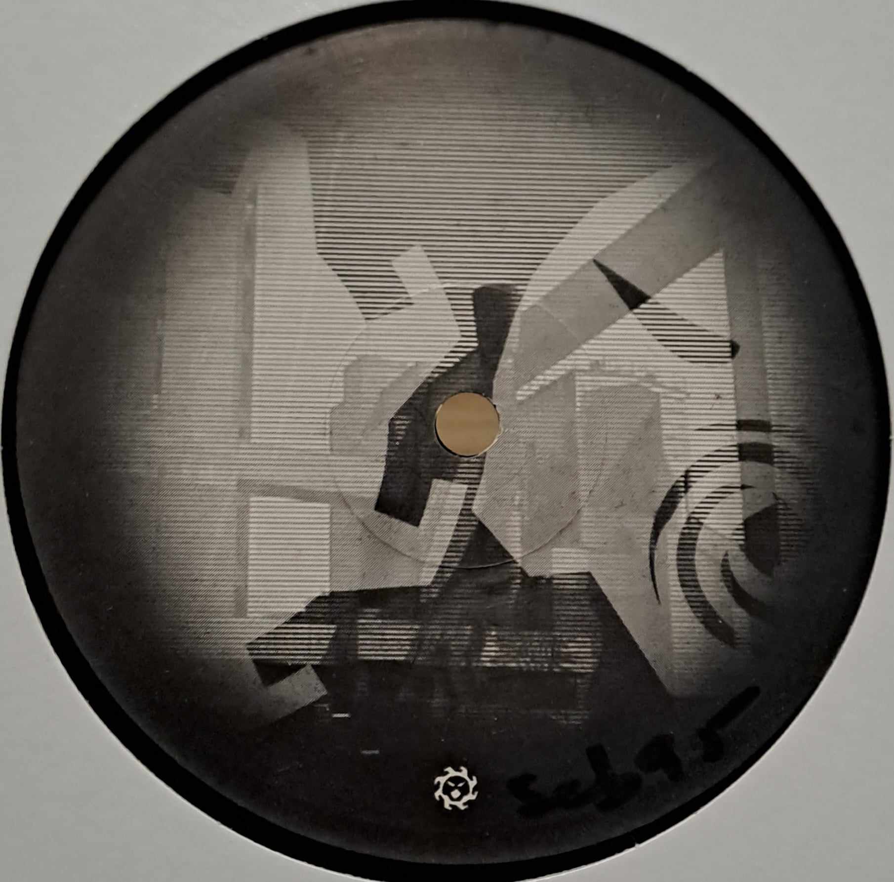 Infrabass 04 - vinyle hardcore